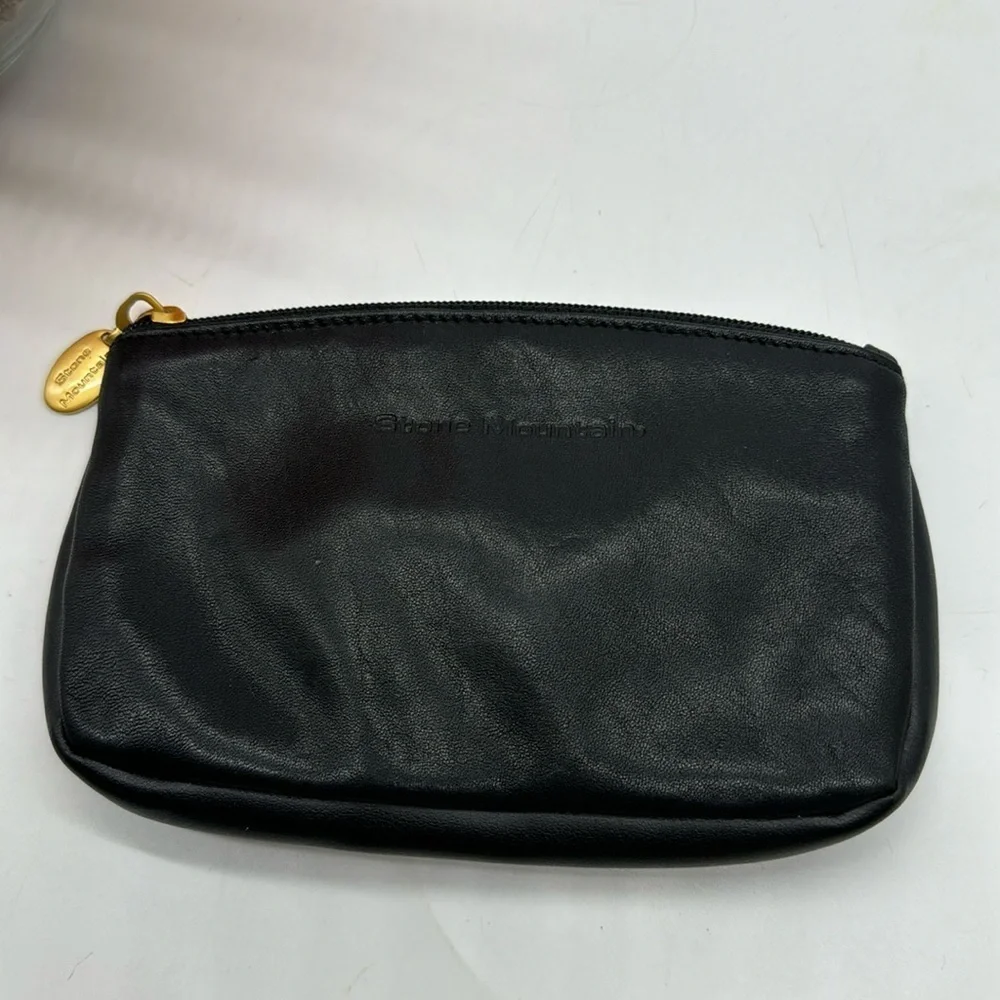 Stone Mountain Black Leather Pounch wallet BP6930C
